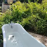 Hidden Hearts Self Catering & Hottub * Roscrea