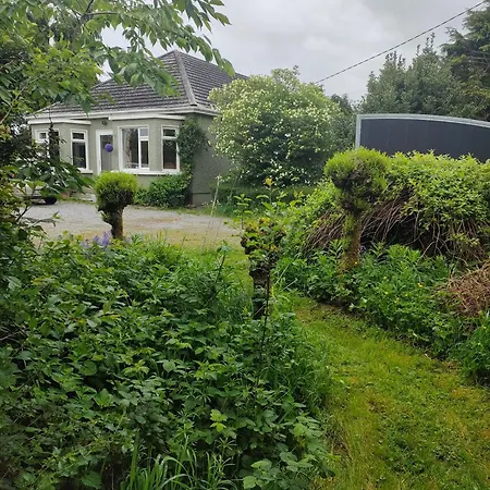 Hidden Hearts Self Catering & Hottub Roscrea