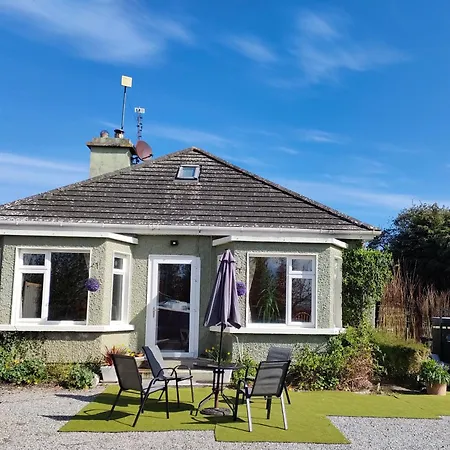 Hidden Hearts Self Catering & Hottub Apartment Roscrea