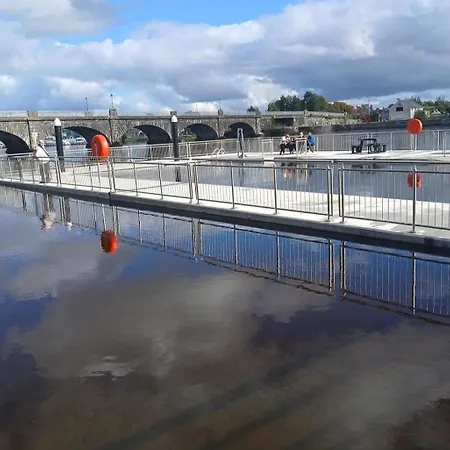 Hidden Hearts Self Catering & Hottub