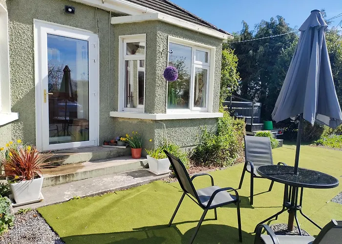 Hidden Hearts Self Catering & Hottub 아파트